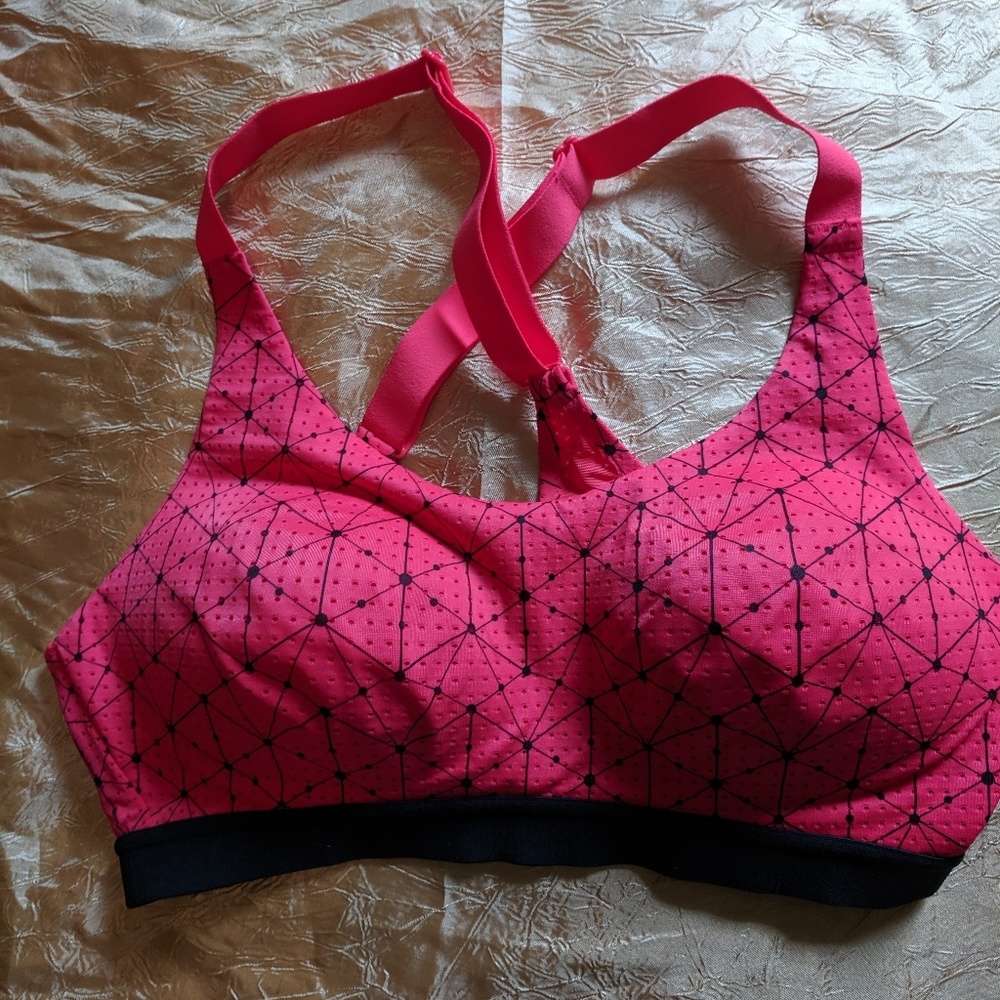 Red VSX Sport bra 34B